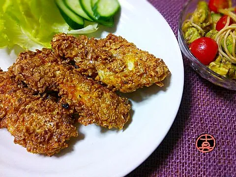 sakurakoさんのバリバリ雷チキン！～鳥むね肉のカレー味コーンフレーク揚げ～|真希さん