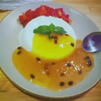 Snapdishの料理写真:Passionfruit pudding|Py-nさん