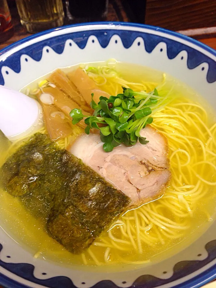 Snapdishの料理写真:塩ラーメン|ゆかりすさん