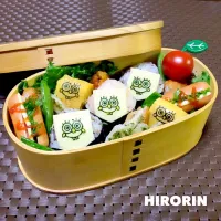 スポンジボブのミニミニおにぎり弁当♡