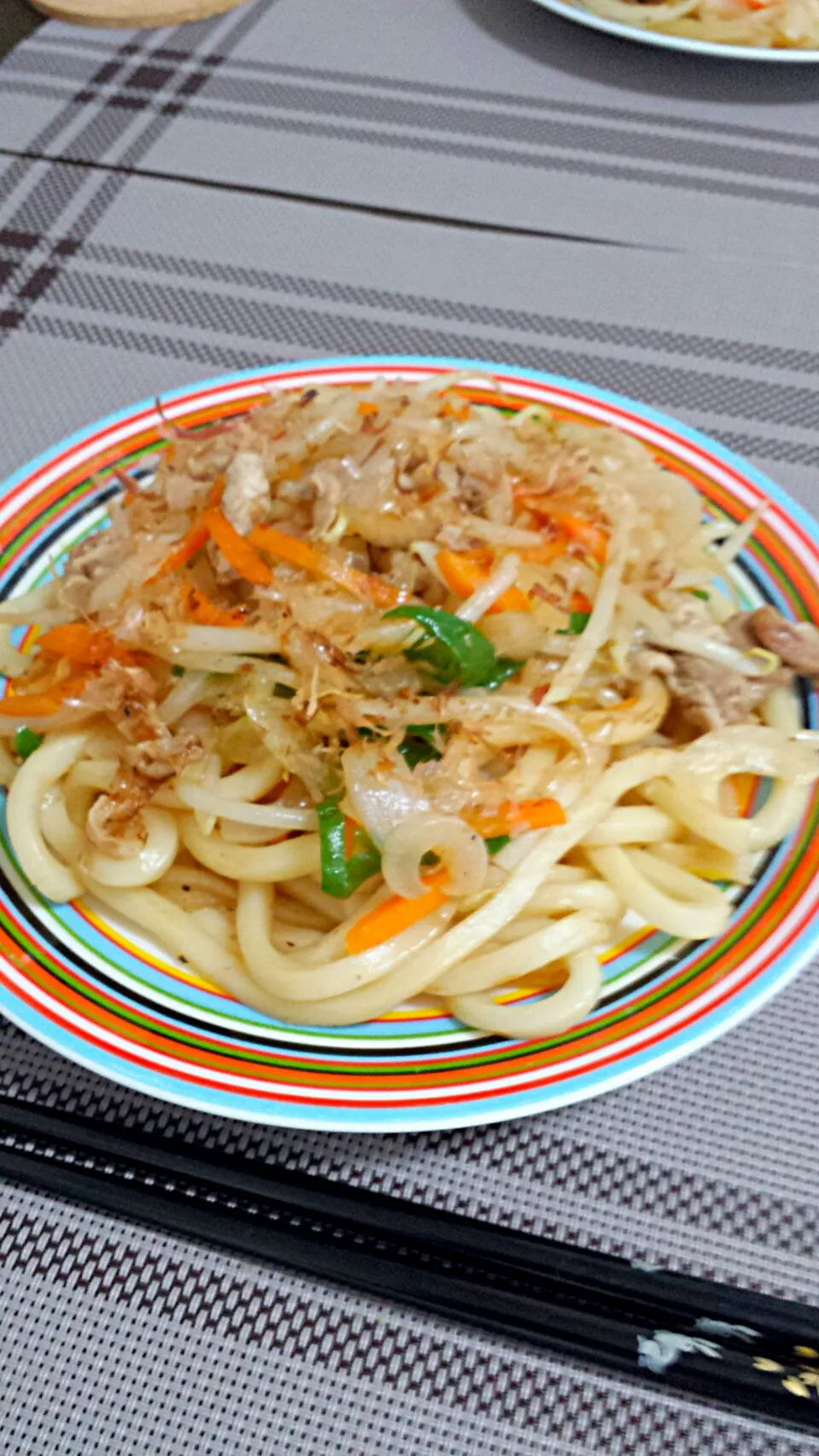 あっさり和風の焼きうどん|三宅章人  Akihito Miyakeさん