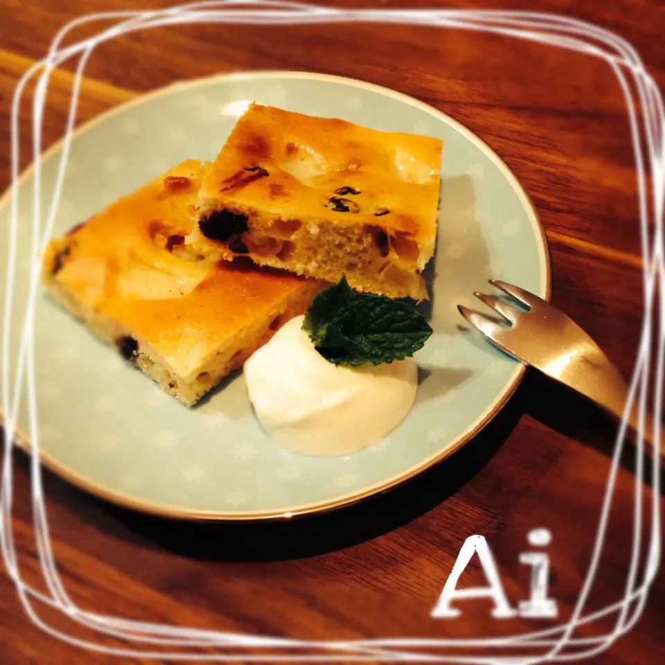 tomocarat.さんの料理 HMとヨーグルトの油不使用🍎りんごケーキ♡|Ai☆さん