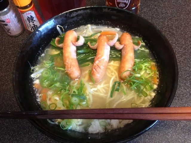 ラ王袋麺、塩！꒰ •ॢ  ̫ -ॢ๑꒱✩✨|サソリさん