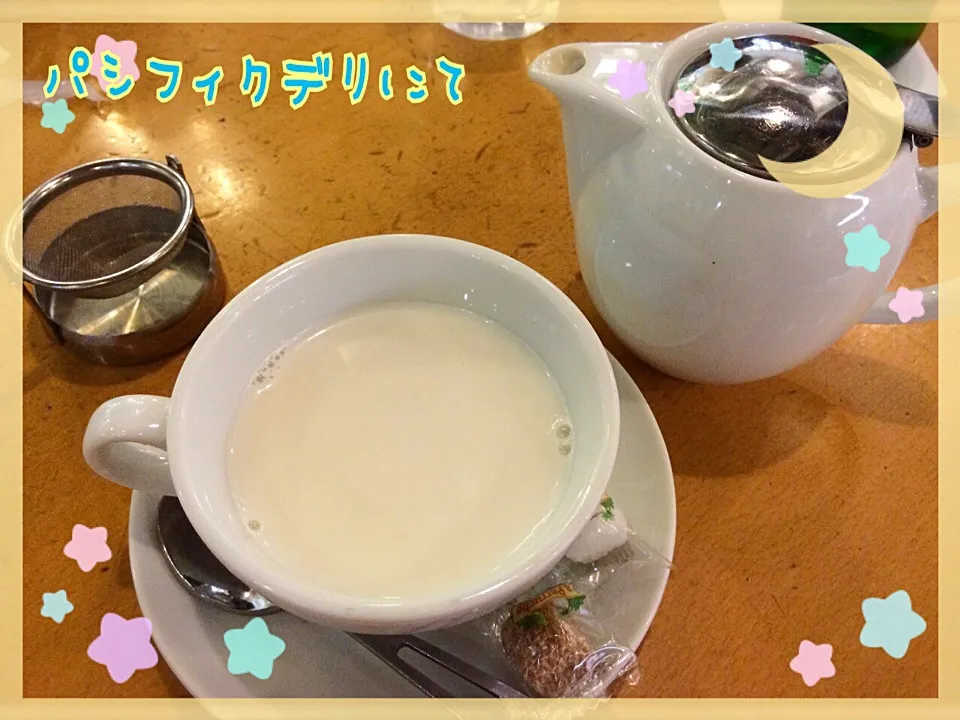 5/4のアフタヌーンティー☕️|みきぴょん♪さん