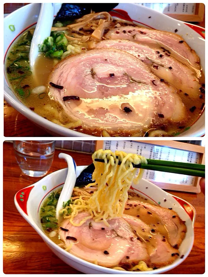 Snapdishの料理写真:大盛りチャーシュー麺 合せ味  は御殿場にあります。|shikaさん