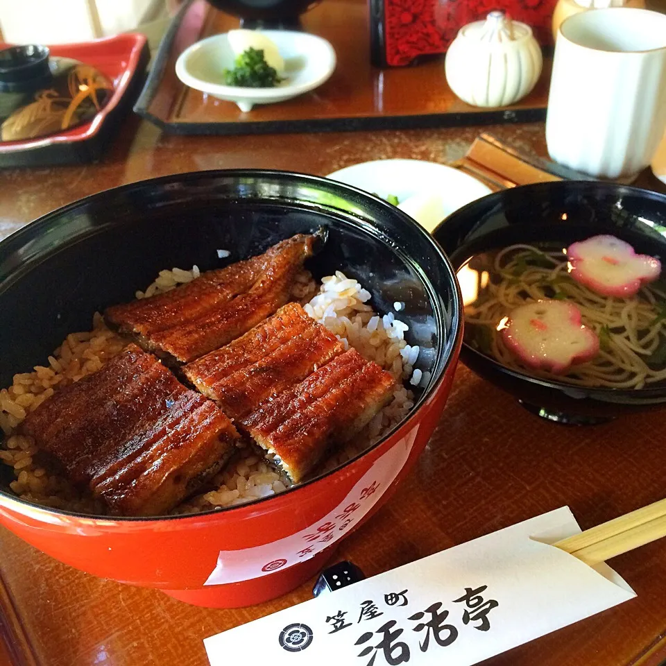 Snapdishの料理写真:【THE奈良デート】鰻どどーんʕ-̼͡-ʔ|七海さん