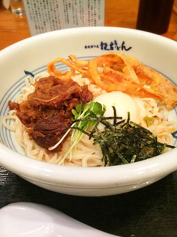 能古うどん ぶっかけ肉玉ごぼう天うどん|kkkyokoさん