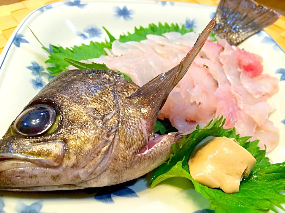 Snapdishの料理写真:メバルの造り🐟|おかっぴーさん