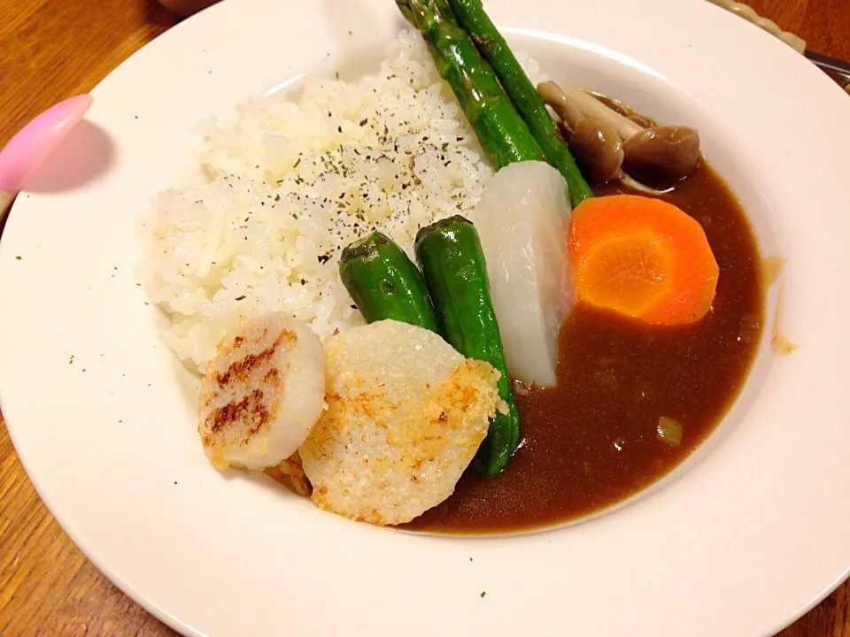 Snapdishの料理写真:娘ちゃんお手伝いカレー|はるさん