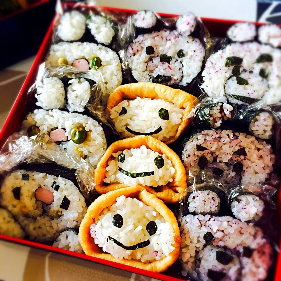 遠足のお弁当(^_^)茶色ズキンちゃんとウサギとクマ|ラパンマロンさん