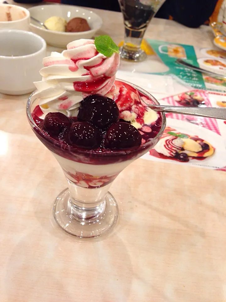 American cherry yogurt dessert|石川美幸さん