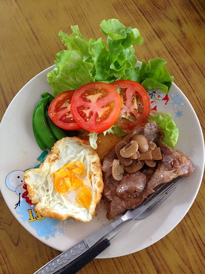 Pork steak #แม่ดีชีวิตดี|pear jeebpinyoさん