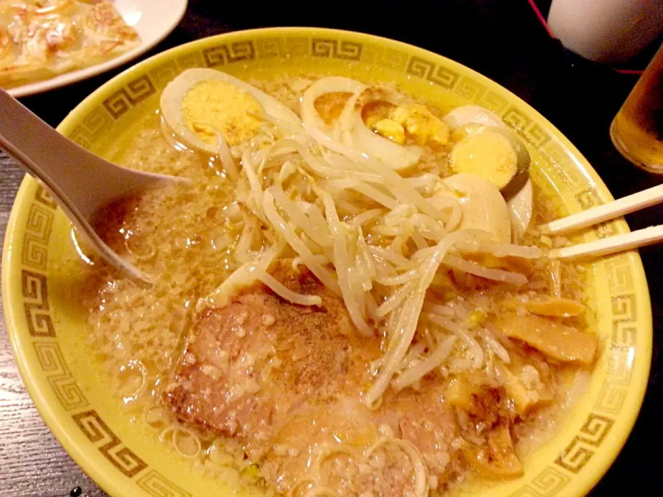 江川亭 中華麺
飲んだ締に食べてしまいました。
いけないけど美味しかった~~~
ŧ‹”ŧ‹”ŧ‹”ŧ‹”(๑´ㅂ`๑)ŧ‹”ŧ‹”ŧ‹”ŧ‹”|シオミン shiominさん