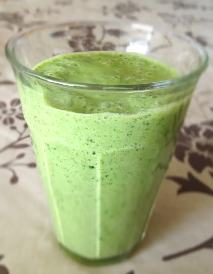 小松菜とほうれん草の豆乳スムージー|ayaさん
