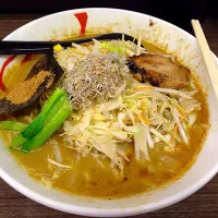 Snapdishの料理写真:紅味噌ラーメン|中井三季さん