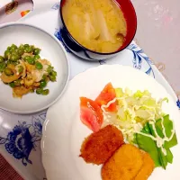 海老クリームコロッケ えんどう豆の卵とじ|mikaさん