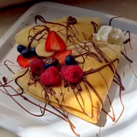 French pancakes with vanilla filled and nutella|IsabelaMさん