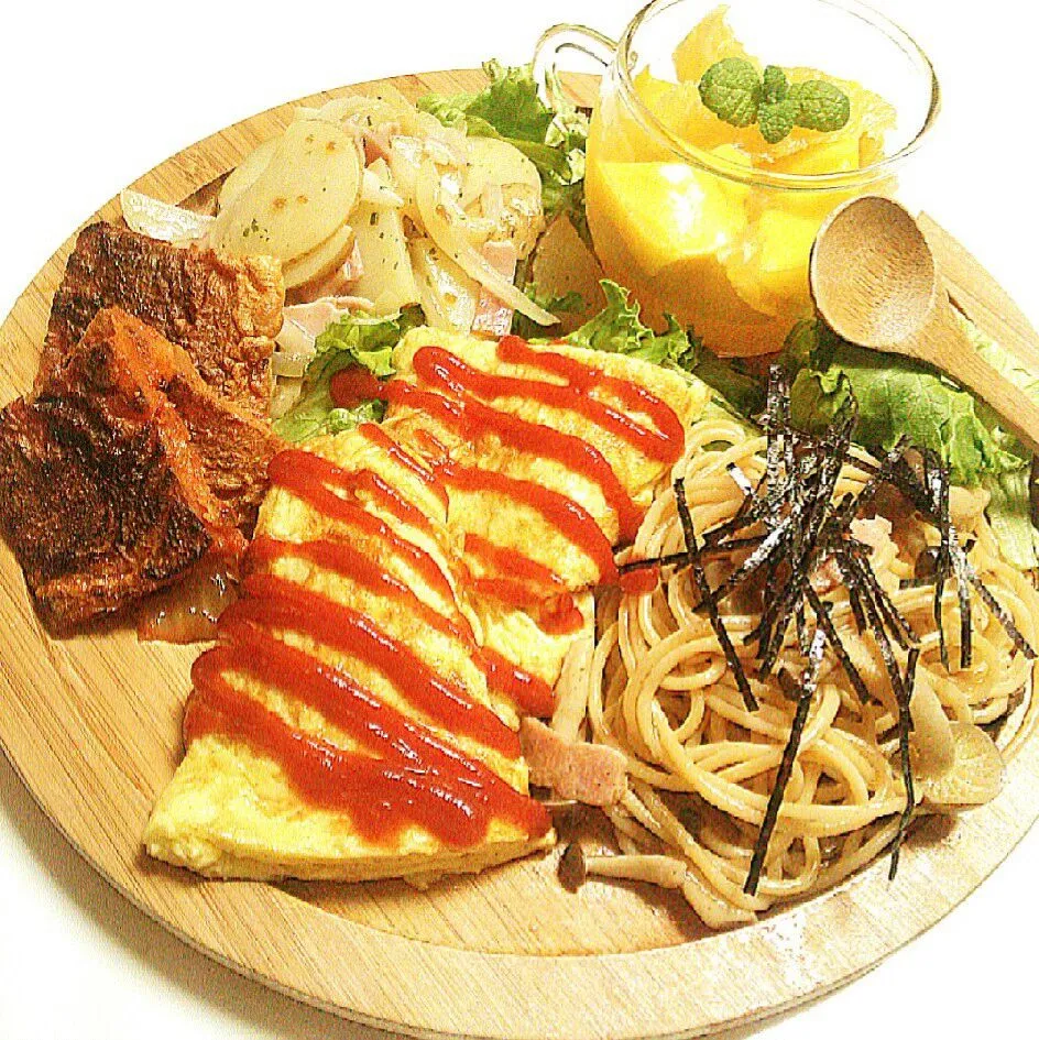 昨日の夕飯
＊オムレツ
＊キノコの和風パスタ
＊キムチチヂミ
＊ジャガバター的な物(笑)
＊オレンジ＆マンゴープリン|ゆりかさん