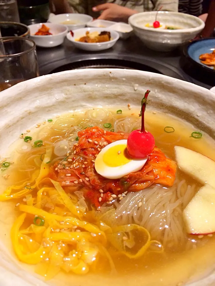 焼肉屋さんの冷麺|くぽさん