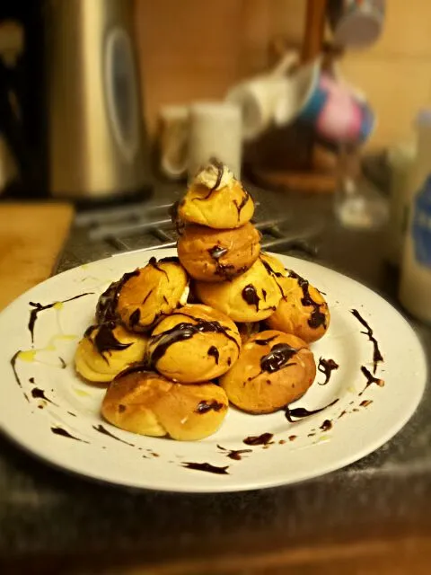 profiteroles|Will Dutsonさん