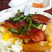 ♡ Bacon, Brie & Basil Waffle @ The Waffle Window! ♡|Malika Danielsさん