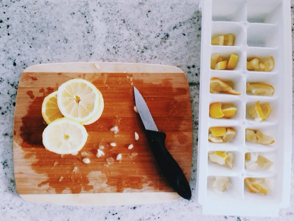 Lemon ice cubes|Aleisha Tilsonさん