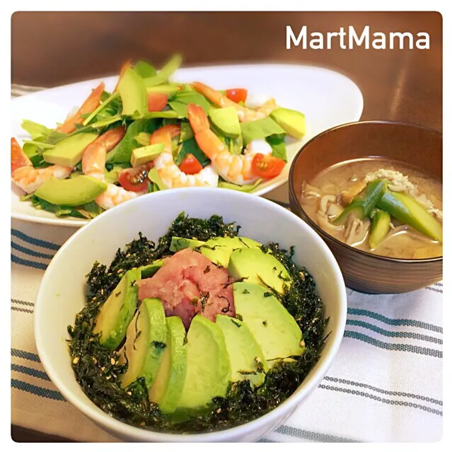 韓国海苔たっぷり♥︎マグロアボカ丼|恭子さん