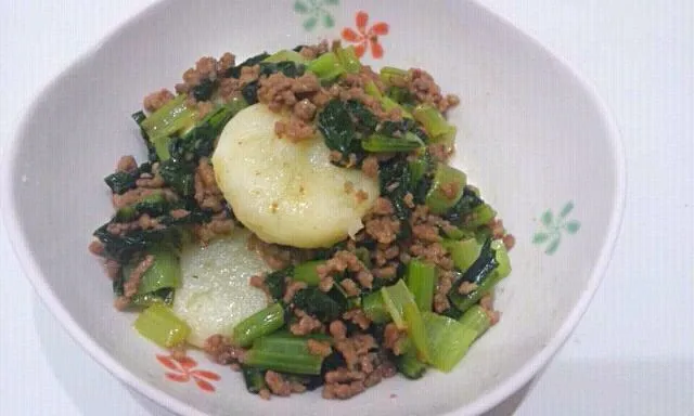 いも餅のひき肉と小松菜のあんかけ★|ちひろさん