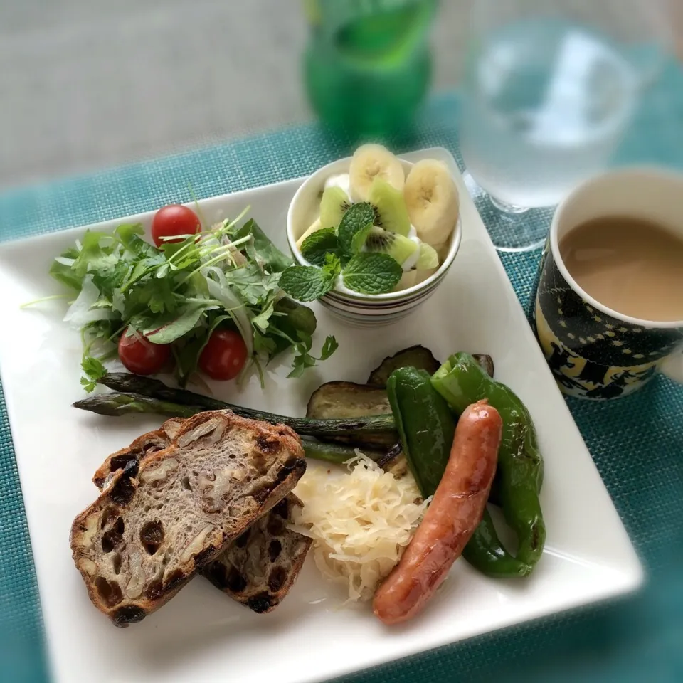 今日の朝ごはん|ぺんぎんさん