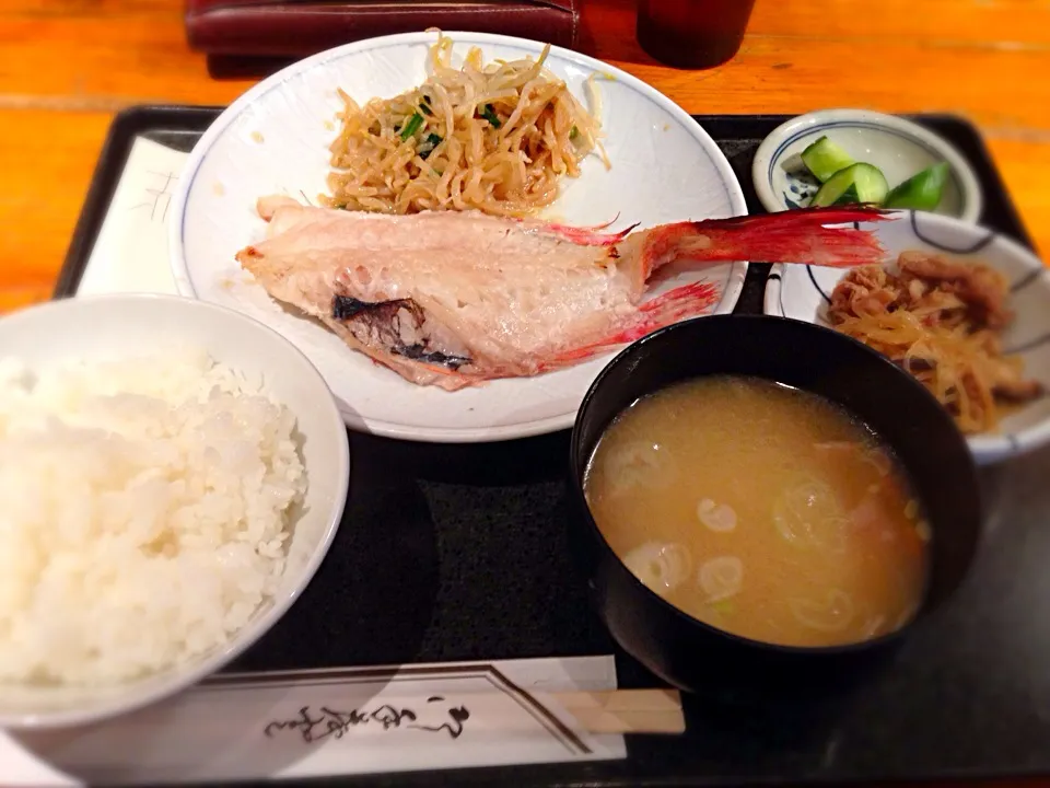 Snapdishの料理写真:赤魚の粕漬け焼|Kenji Suzukiさん