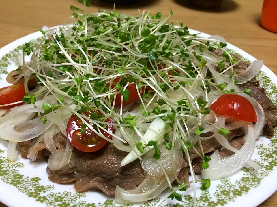 Snapdishの料理写真:焼き牛肉|Makiko Umedaさん