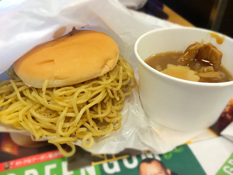 大勝軒つけ麺バーガー|こだまさん