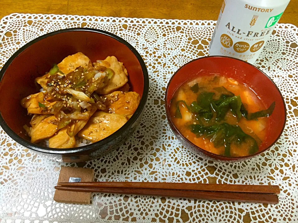 鳥丼とキムチ味噌汁ランチ|Atsukoさん