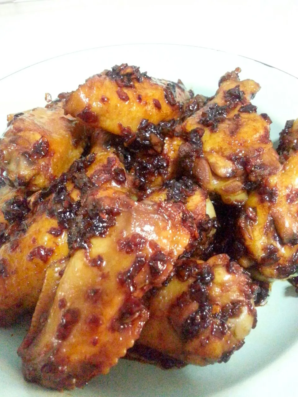 Dark sauce chai por chicken wings|joyce limさん