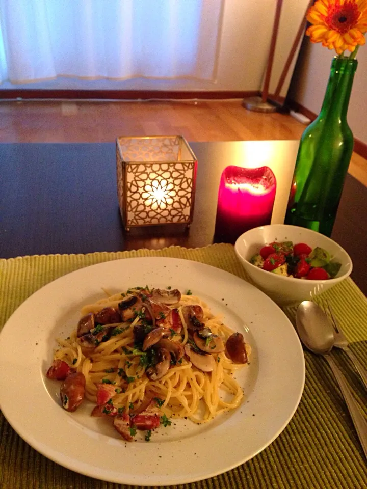 Snapdishの料理写真:ブラウンマッシュルームとベーコンのパスタ|おうちdeかんたんおもてなしさん