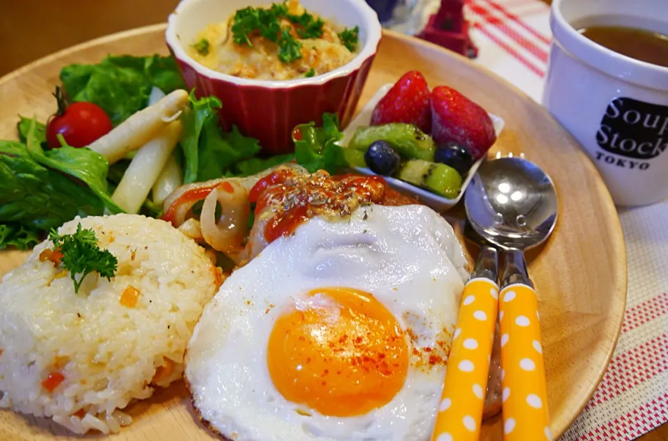 豆腐ハンバーグとフランス風ポテトグラタンのカフェプレート|メイスイさん