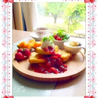 Snapdishの料理写真:至福の時✨                                  フレンチトースト💗