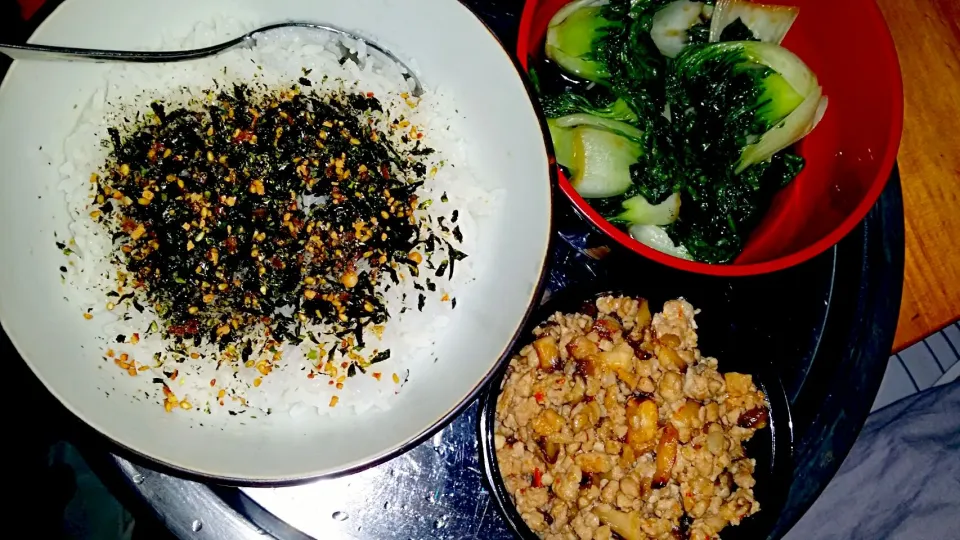 Mince meat with Vegetable and seaweed with rice|Cheryl Zengさん