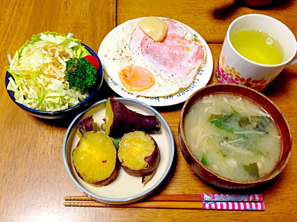 ふかし芋で、朝ごはん(^^)|くりちさん