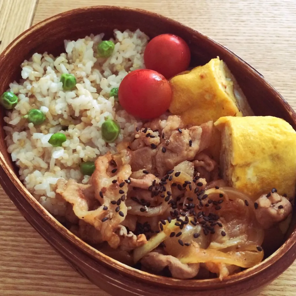 豆ご飯と豚焼き肉のお弁当|Bossさん