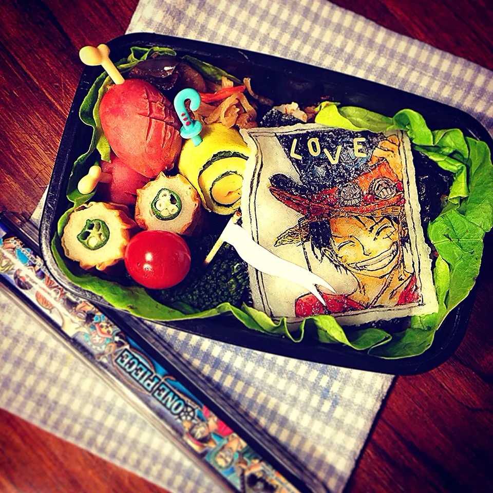 ONE PIECE ❤️ I always with u! Smiling Luffy Lunch box.  ワンピース いつも一緒だよ！ニコニコルフィ弁当|Yuka Nakataさん