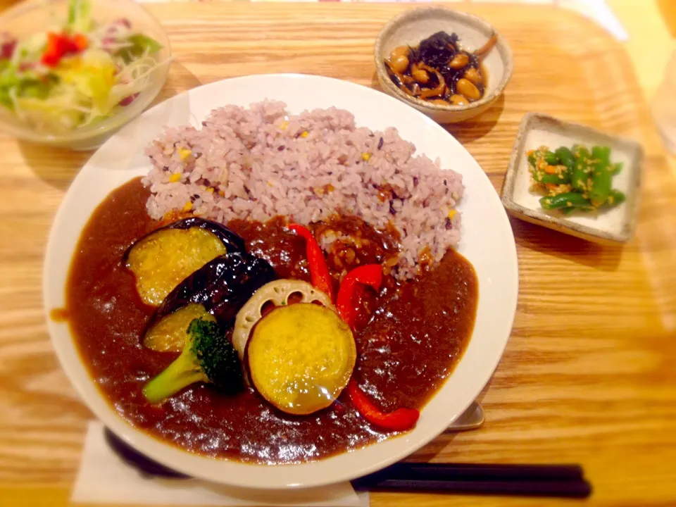 たっぷり野菜のスパイシーカレー定食|leimomiさん