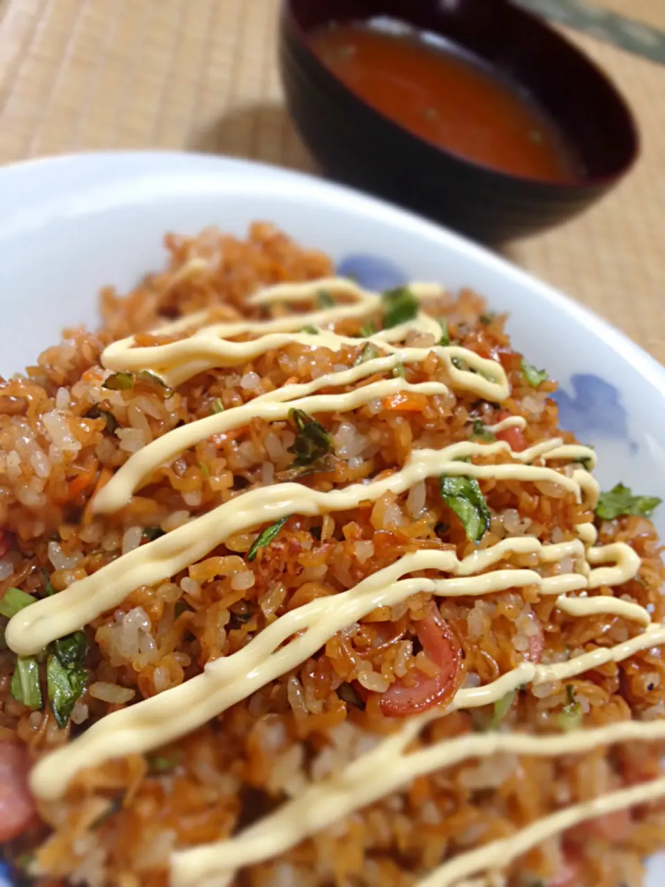 Snapdishの料理写真:チキンラーメンでそばめし|まゆまゆさん