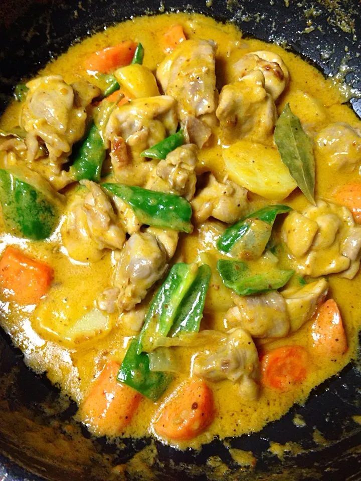 Chicken Curry|Myrene Calcena Arakakiさん