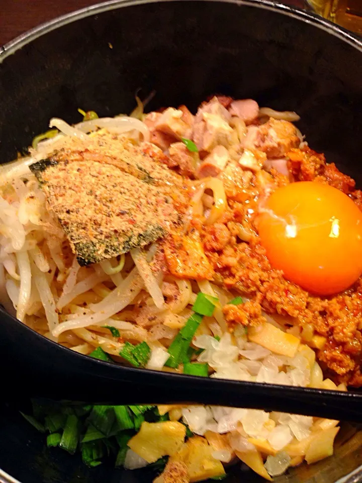 名駅屋台つけ麺のうま辛まぜそば|酩酊親父さん