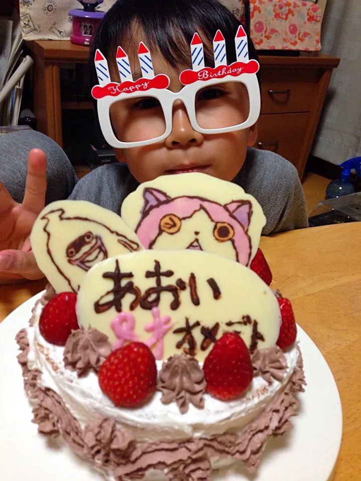 Snapdishの料理写真:末っ子 ８歳の誕生日〜♪妖怪ウォッチ ケーキ♪|☆アキラっち☆さん