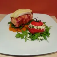 Chicken breast, wrapped in prosciutto stuffed w mushroom spinach & sundried tomato w melted brie served with roast pumpkin puree , garlic beans & feta & basil s|Ben Brillさん