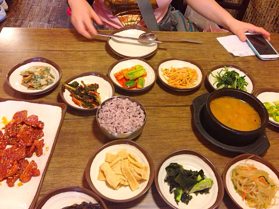 Snapdishの料理写真:Traditional korean lunch|kachuchuさん