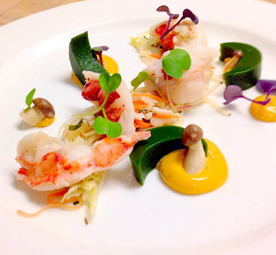 Butter poached lobster, Harissa aioli, papaya relish, cilantro|Shawn F Doyle CECさん