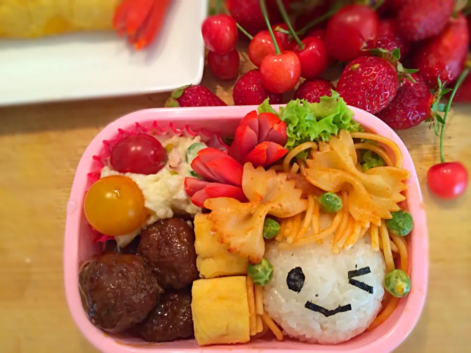 リボンのお雛ちゃん弁当♥️|Yuka Isekiさん